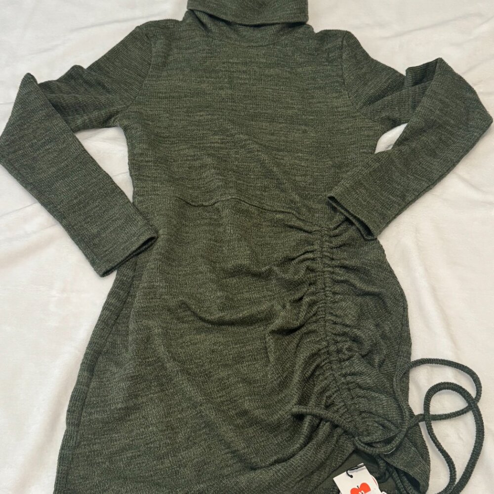 Solid Ruched Drawstring Knitted Mini Dress - Picture 4 of 7